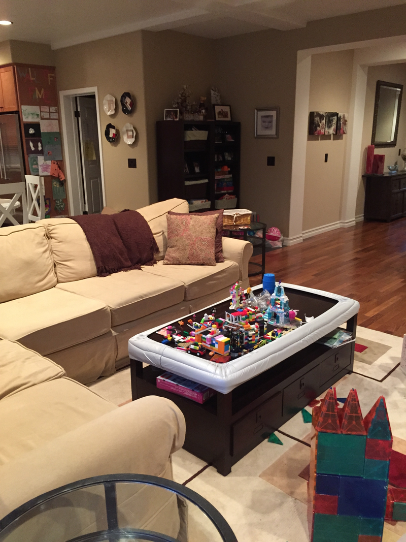 Illustration for article titled What’s it like when Parks And Recreation moves into your house?